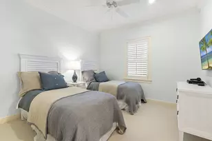 842 Carolina Cir SW, Vero Beach, FL 32962 - Photo 47