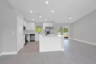 3393 NW 38th Ave, Okeechobee, FL 34972 - Photo 13