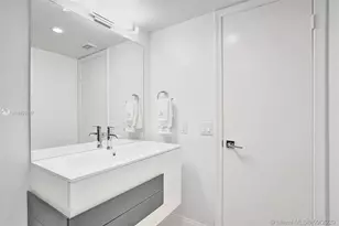 1350 River Reach Dr, Fort Lauderdale, FL 33315 - Photo 23