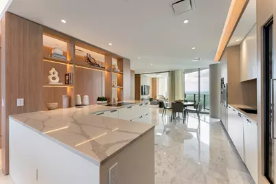 15701 Collins Avenue, North Miami Beach, FL 33160 - Photo 11