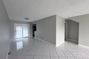 504 Shoreview Dr, Greenacres, FL 33463 - Photo 5