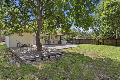 139 SW 21st Way, Fort Lauderdale, FL 33312 - Photo 25