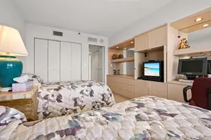 1900 Consulate Pl, West Palm Beach, FL 33401 - Photo 23