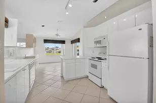 7978 Laina Ln, Boynton Beach, FL 33437 - Photo 21