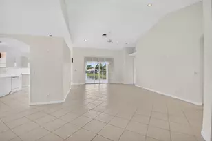 7978 Laina Ln, Boynton Beach, FL 33437 - Photo 9