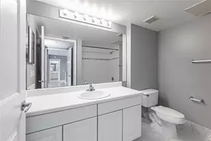 2600 S University Dr, Davie, FL 33328 - Photo 11