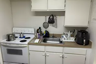 333 SE Martin Ave, Stuart, FL 34996 - Photo 3