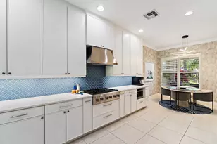 5611 Delacroix Ter, Palm Beach Gardens, FL 33418 - Photo 9