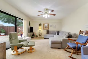 6645 66th Way, West Palm Beach, FL 33409 - Photo 11