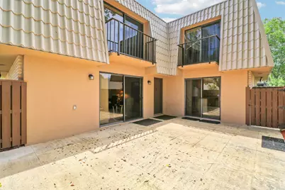 6645 66th Way, West Palm Beach, FL 33409 - Photo 3