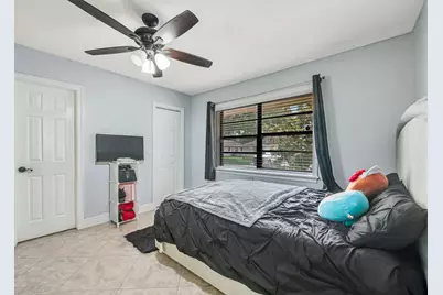 4917 Luqui Court, West Palm Beach, FL 33415 - Photo 9