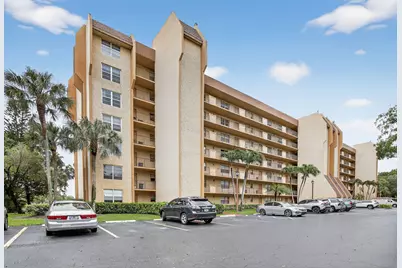 3001 W Rolling Hills Circle #501, Davie, FL 33328 - Photo 27