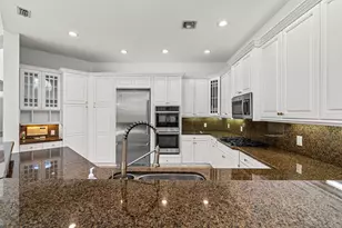 6830 Royal Orchid Cir, Delray Beach, FL 33446 - Photo 17