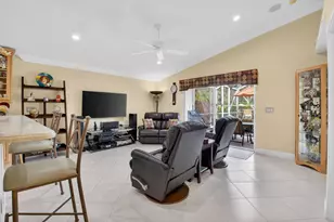 8286 Duomo Cir, Boynton Beach, FL 33472 - Photo 15