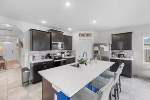 462 SW Kaabe Ave, Port Saint Lucie, FL 34953 - Photo 37