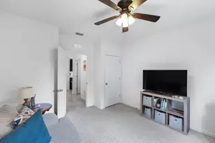 462 SW Kaabe Ave, Port Saint Lucie, FL 34953 - Photo 15