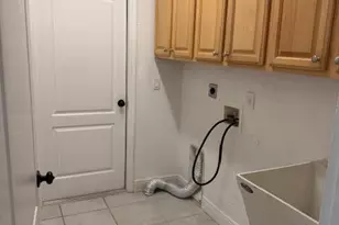 522 SE Nome Dr, Port Saint Lucie, FL 34984 - Photo 17