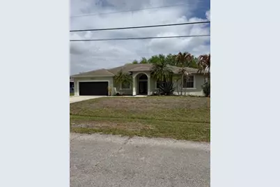 522 SE Nome Drive, Port Saint Lucie, FL 34984 - Photo 1