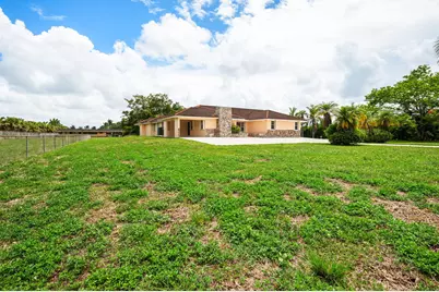 19340 SW 190th Street, Miami, FL 33187 - Photo 39