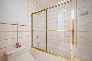 19340 SW 190th St, Miami, FL 33187 - Photo 35