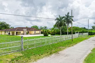 19340 SW 190th St, Miami, FL 33187 - Photo 39