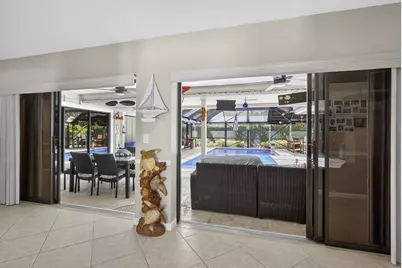 9 Kintyre Road, Palm Beach Gardens, FL 33418 - Photo 11