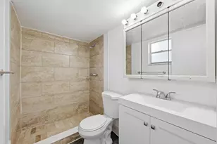 7541 NW 16th St, Plantation, FL 33313 - Photo 15