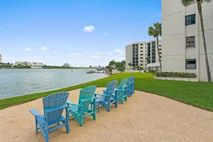 19800 Sandpointe Bay Dr, Tequesta, FL 33469 - Photo 45