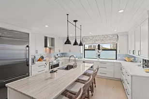 19800 Sandpointe Bay Dr, Tequesta, FL 33469 - Photo 9