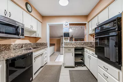 7111 Washington Avenue, Lake Worth, FL 33462 - Photo 9