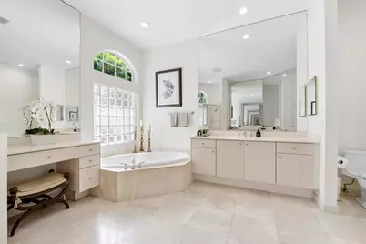 6015 Pinewood Avenue, Parkland, FL 33067 - Photo 29