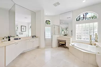 6015 Pinewood Avenue, Parkland, FL 33067 - Photo 25
