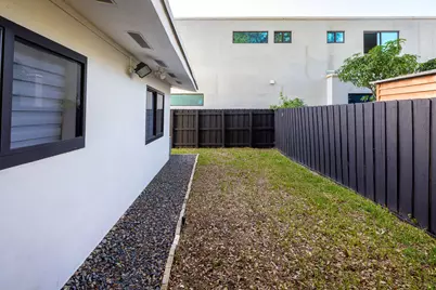 1341 SE 10th Avenue, Fort Lauderdale, FL 33316 - Photo 5