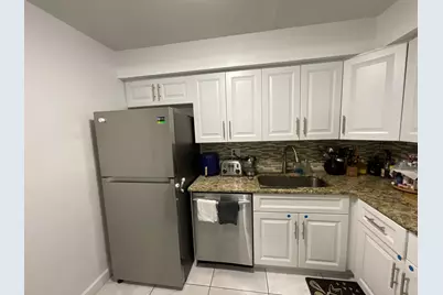 9965 Pineapple Tree Drive #104, Boynton Beach, FL 33436 - Photo 7