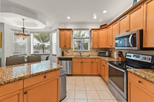 2731 Misty Oaks Cir, Royal Palm Beach, FL 33411 - Photo 11