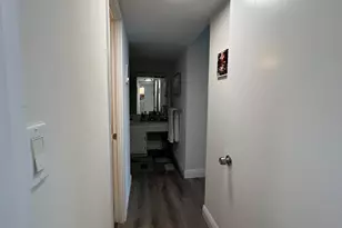 1301 NE Miami Gardens Dr, Miami, FL 33179 - Photo 5