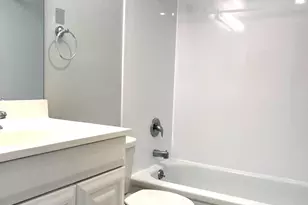 215 Canterbury J, West Palm Beach, FL 33417 - Photo 7