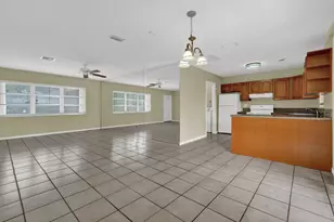 151 NE 26th Ave, Boynton Beach, FL 33435 - Photo 7