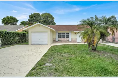 151 NE 26th Avenue, Boynton Beach, FL 33435 - Photo 1