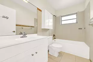 151 NE 26th Ave, Boynton Beach, FL 33435 - Photo 17