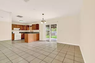 151 NE 26th Ave, Boynton Beach, FL 33435 - Photo 7