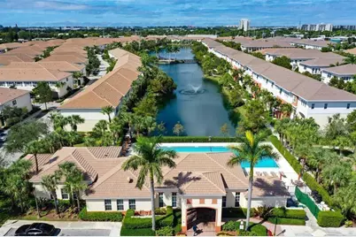 208 SW 7th Court, Pompano Beach, FL 33060 - Photo 23