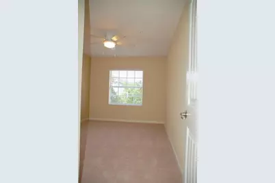 208 SW 7th Court, Pompano Beach, FL 33060 - Photo 17