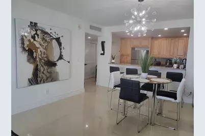 19370 Collins Avenue #809, Sunny Isles Beach, FL 33160 - Photo 5