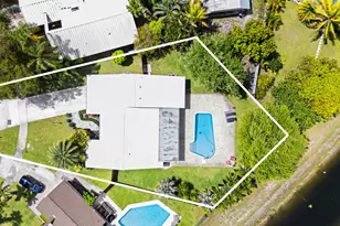 21521 E Hollandaire Dr Dr E, Boca Raton, FL 33433 - Photo 43