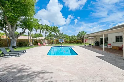 21521 E Hollandaire Dr Drive E, Boca Raton, FL 33433 - Photo 19