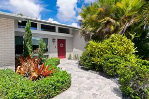21521 E Hollandaire Dr Dr E, Boca Raton, FL 33433 - Photo 33