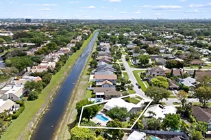 21521 E Hollandaire Dr Dr E, Boca Raton, FL 33433 - Photo 37