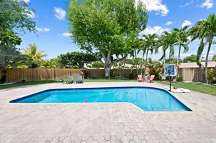 21521 E Hollandaire Dr Dr E, Boca Raton, FL 33433 - Photo 27