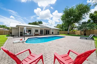 21521 E Hollandaire Dr Drive E, Boca Raton, FL 33433 - Photo 29